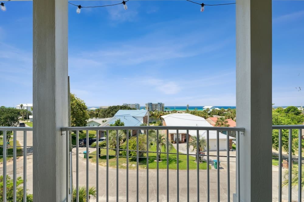 First Ave Grand Retreat I - Image 46