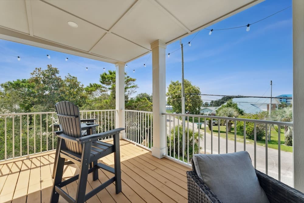 First Ave Grand Retreat I - Image 41