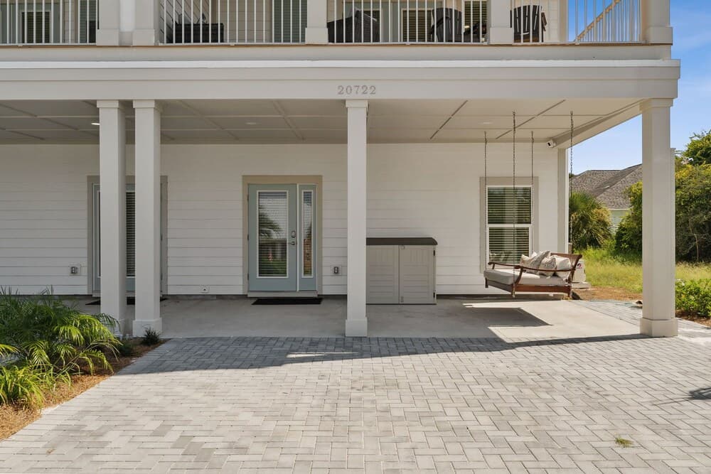 First Ave Grand Retreat I - Image 50