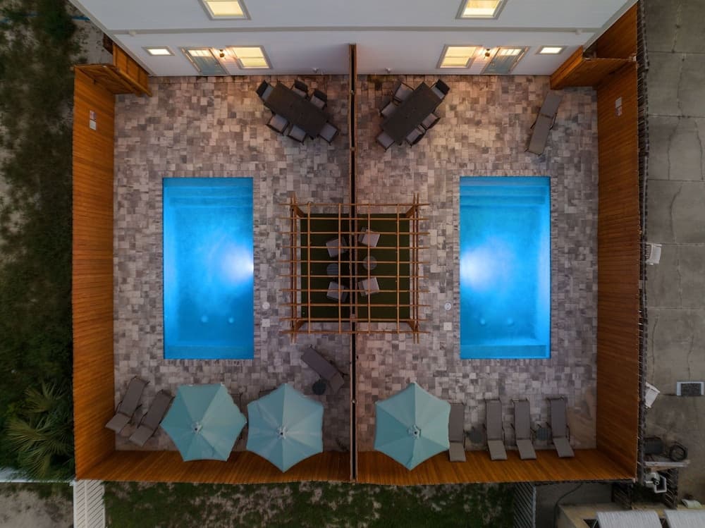 First Ave Grand Retreat II - Image 41