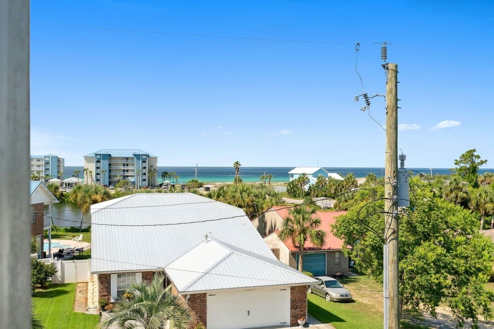 First Ave Grand Retreat II - Image 49