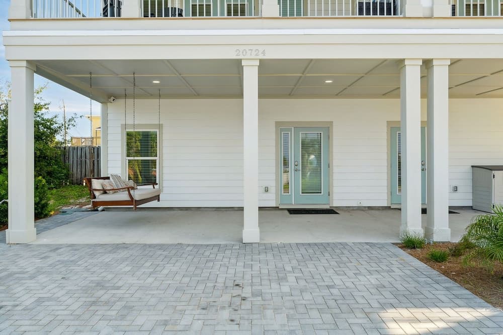 First Ave Grand Retreat II - Image 57