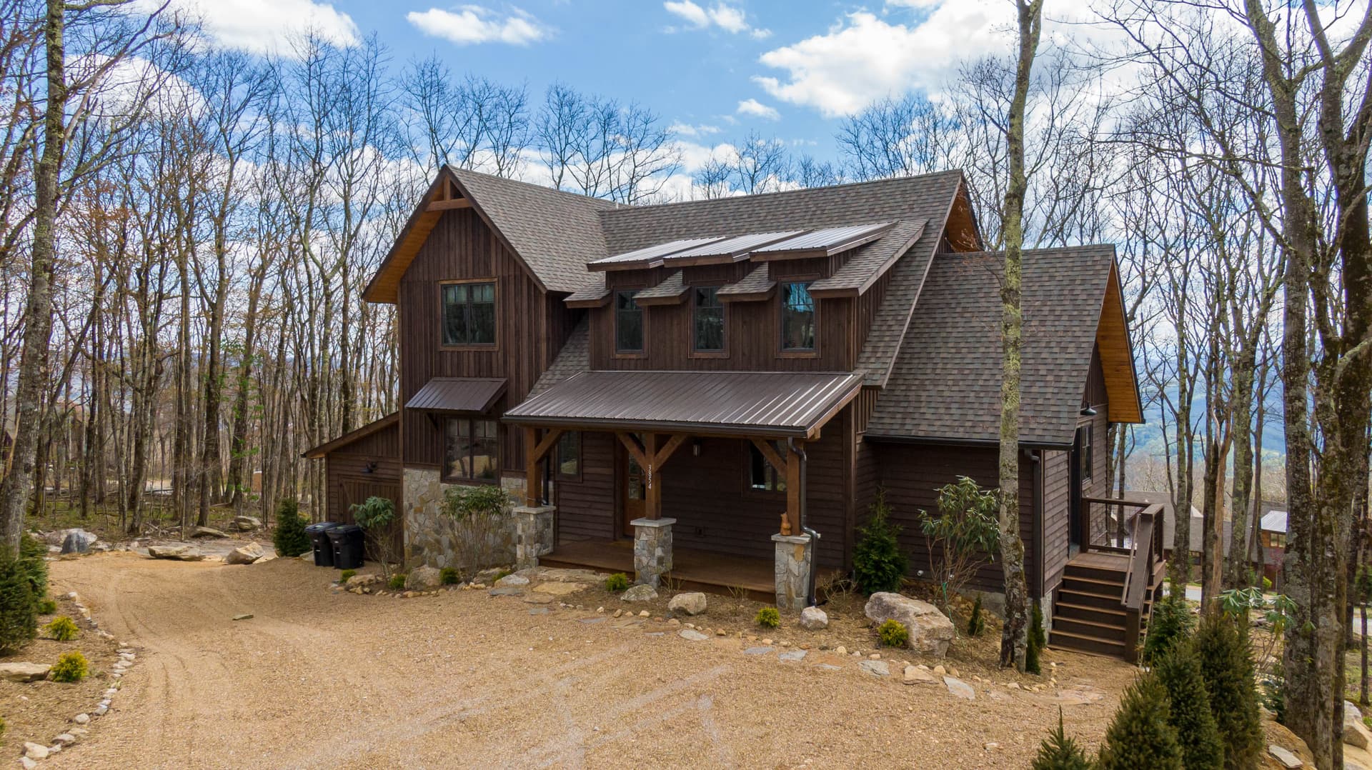 Grayling Lodge House - Image 34