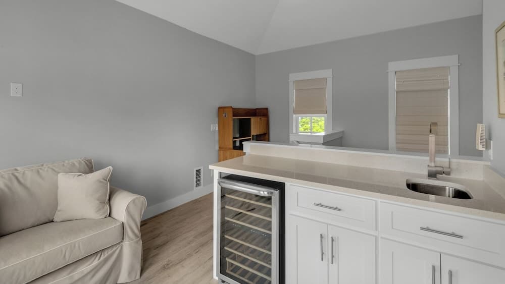 Grayton Grateful - Image 24