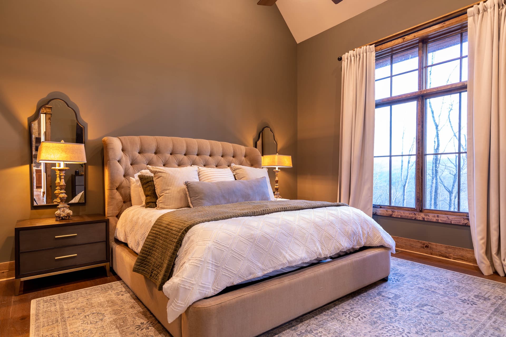 Great Bear Cabin - Image 21