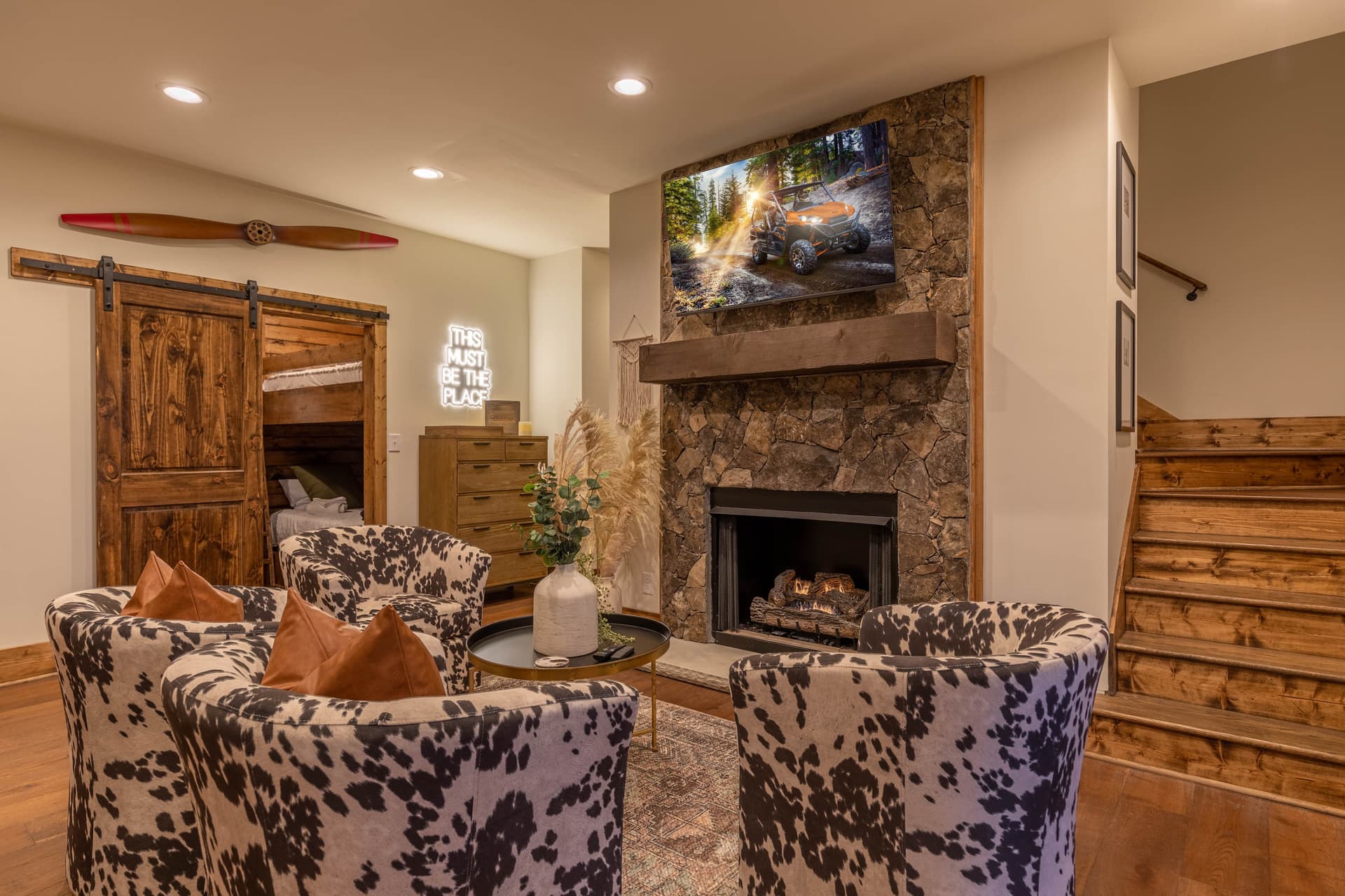 Great Bear Cabin - Image 29