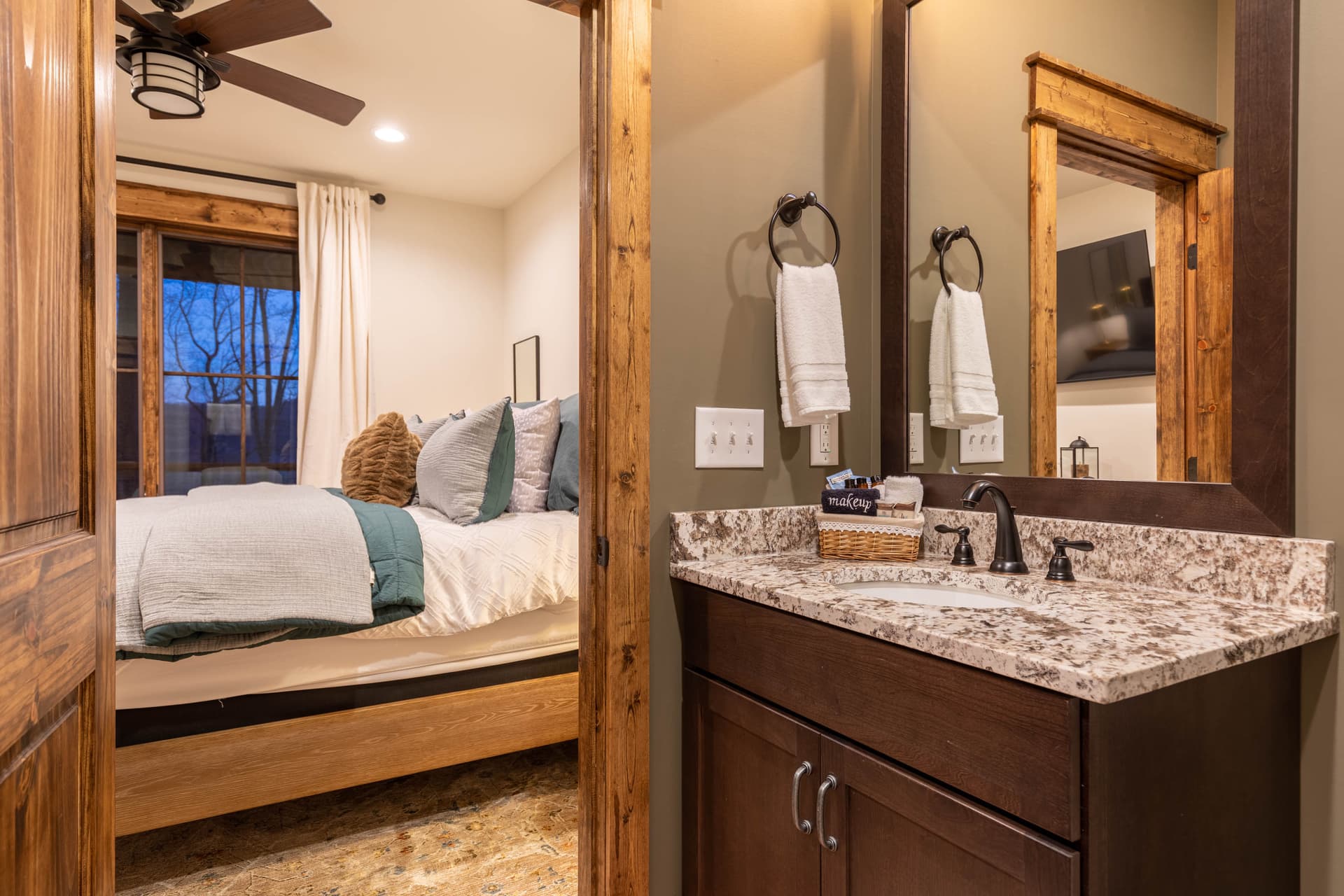 Great Bear Cabin - Image 43