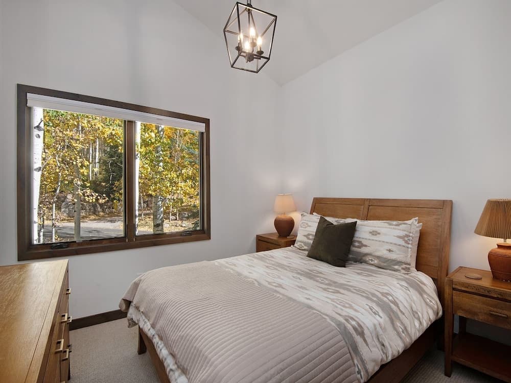 Greenhill Court Chalet - Image 4