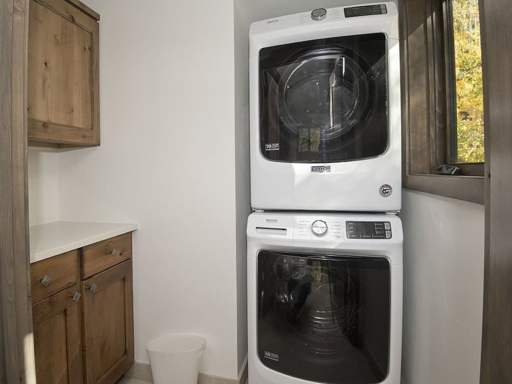 Greenhill Court Chalet - Image 18