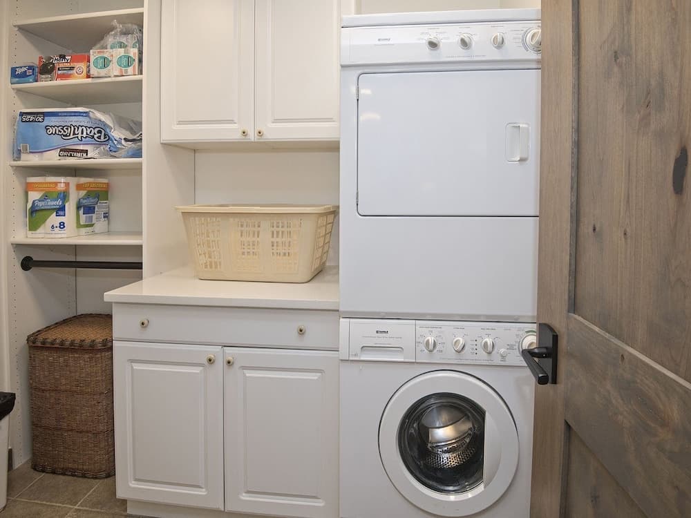 Greenhill Court Chalet - Image 19