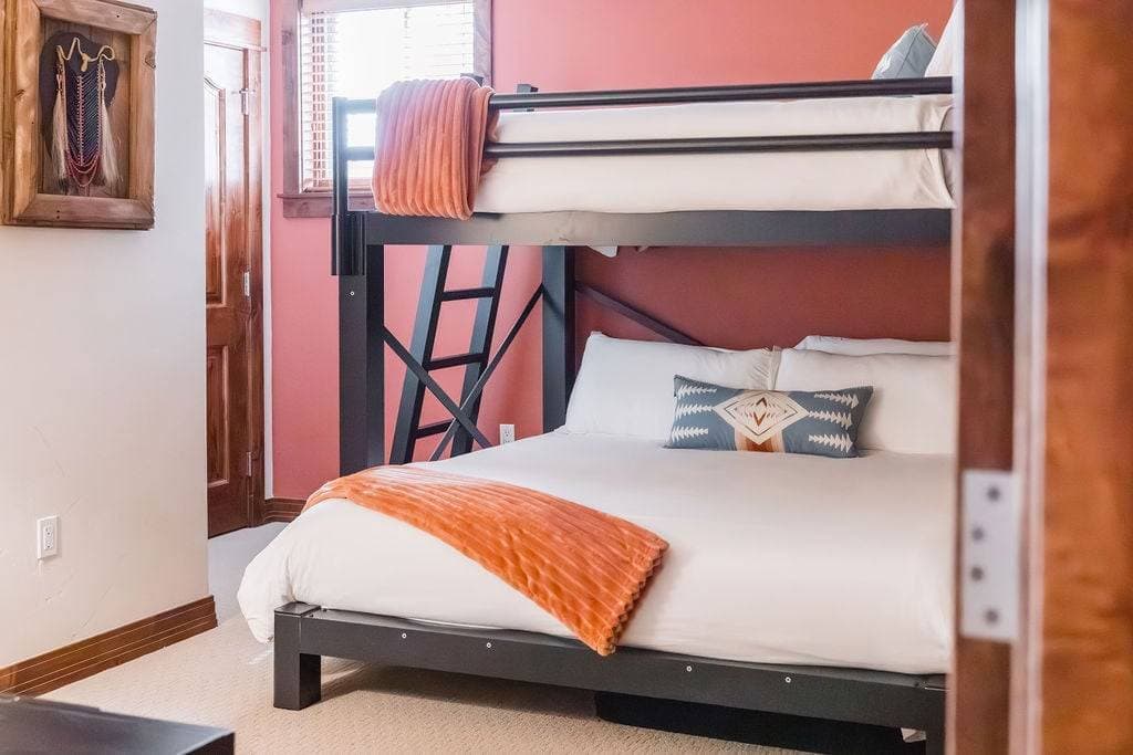 Seasons #607 - Image 35