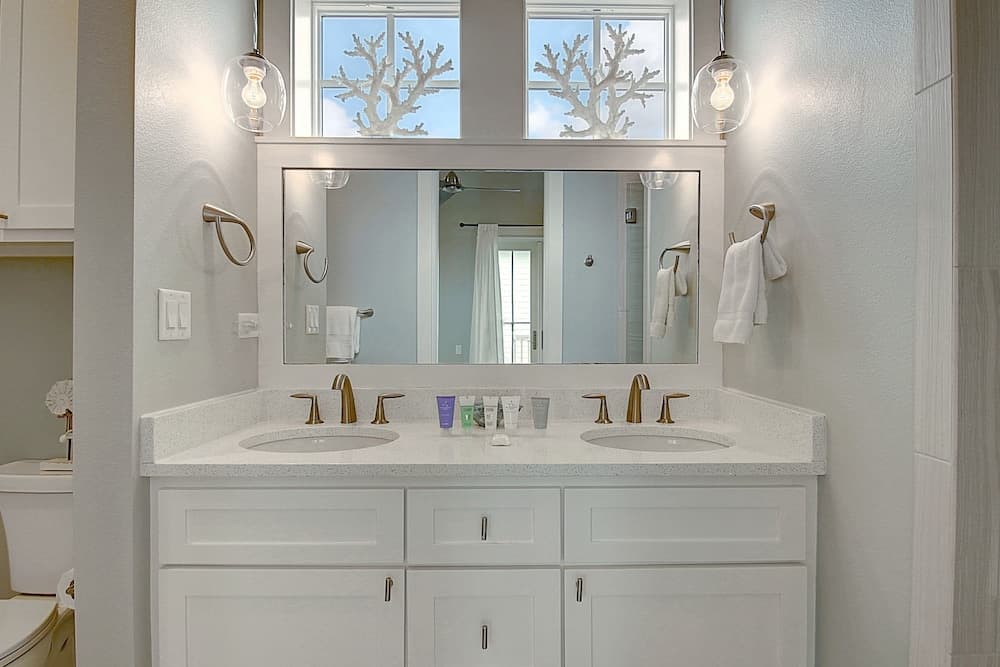 Gulf Coast Time #127 - Image 20