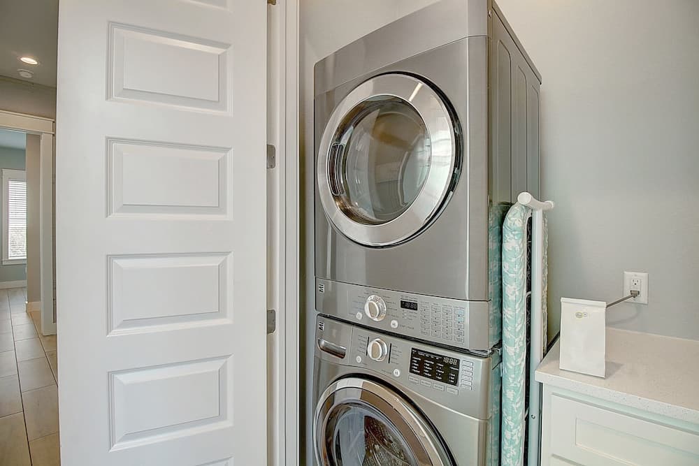 Gulf Coast Time #127 - Image 24