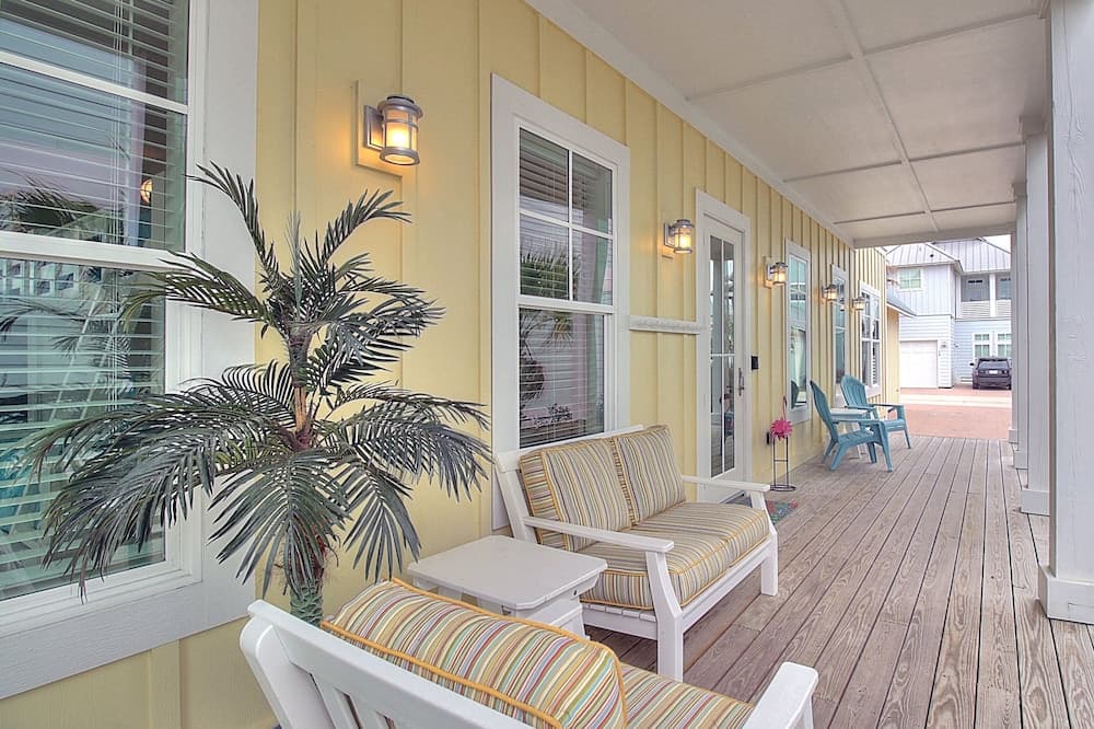 Gulf Coast Time #127 - Image 32