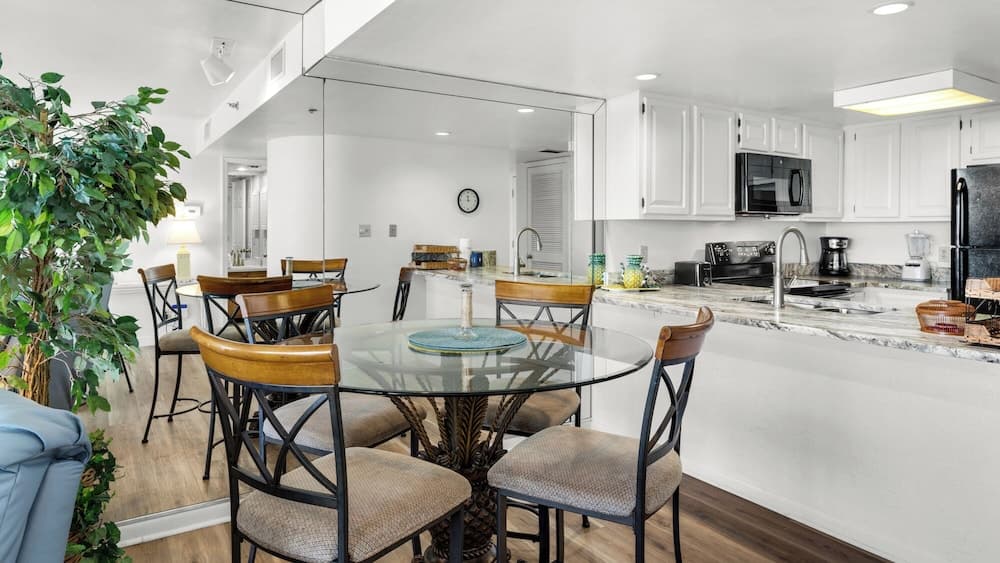 One Seagrove Place #607 - Image 5