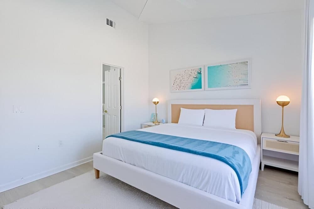 Sun-kissed Memories - Image 13