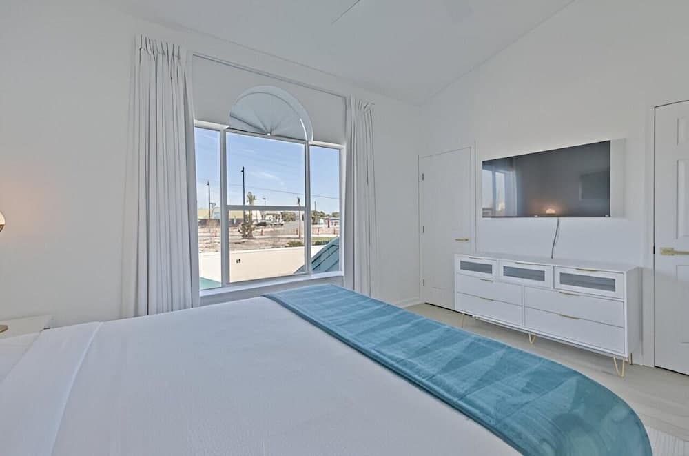 Sun-kissed Memories - Image 17