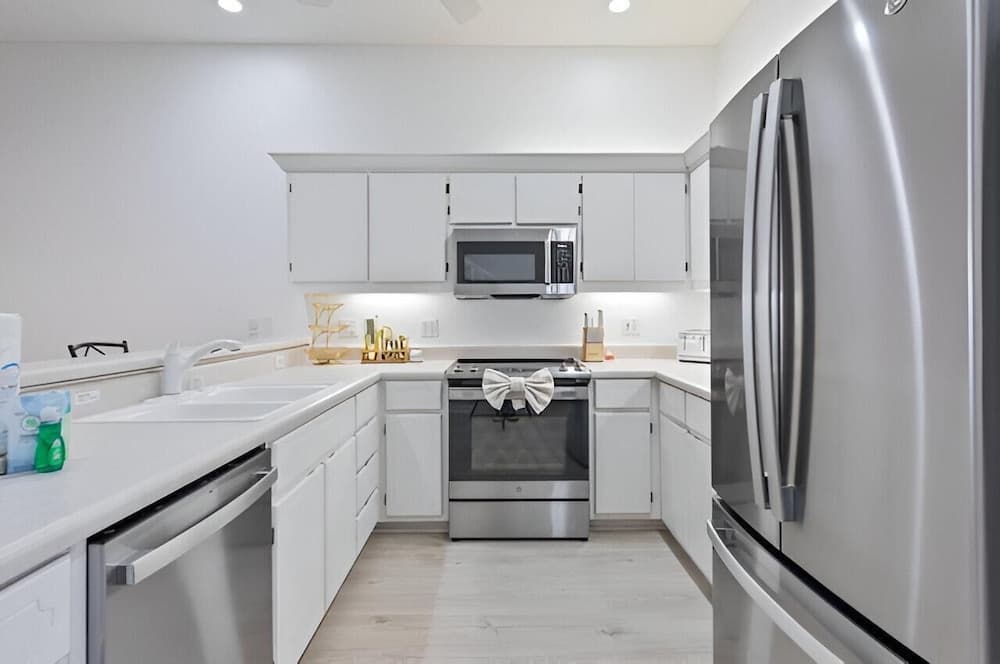 Sun-kissed Memories - Image 6