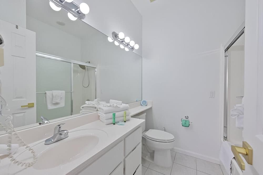 Sun-kissed Memories - Image 20