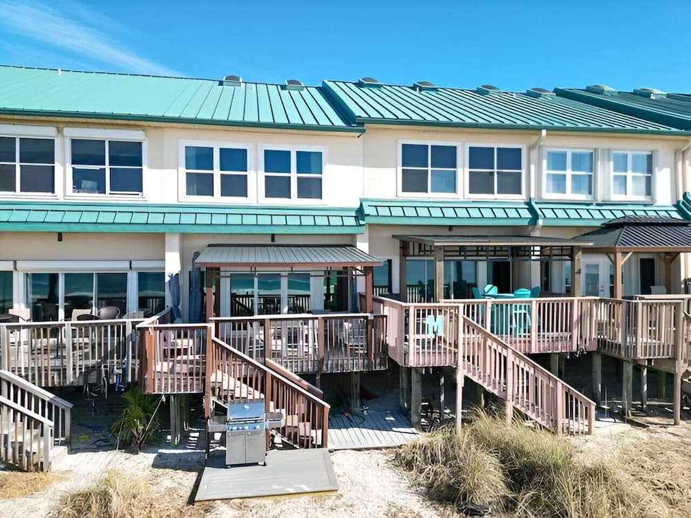 Sun-kissed Memories - Image 31