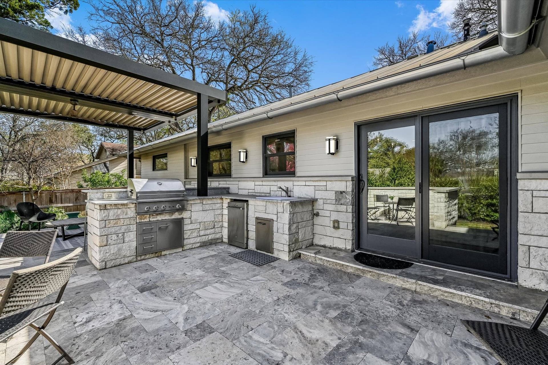 Austin Metro - Image 31