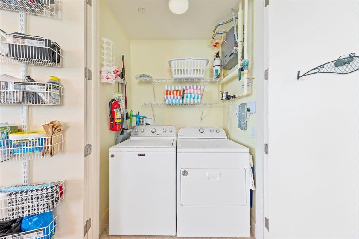 Sapphire Residence - Image 26