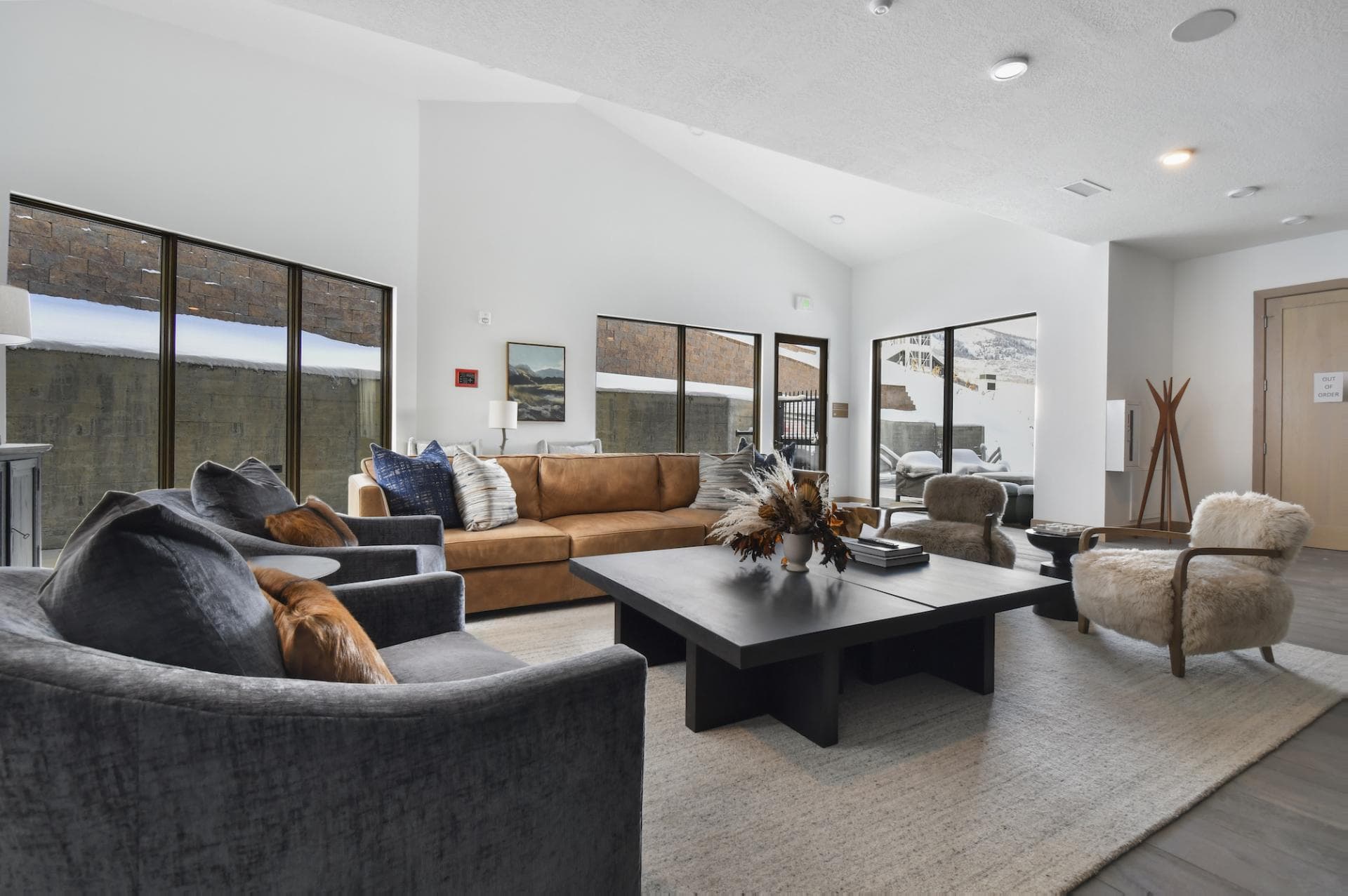 King's Crown - Image 31