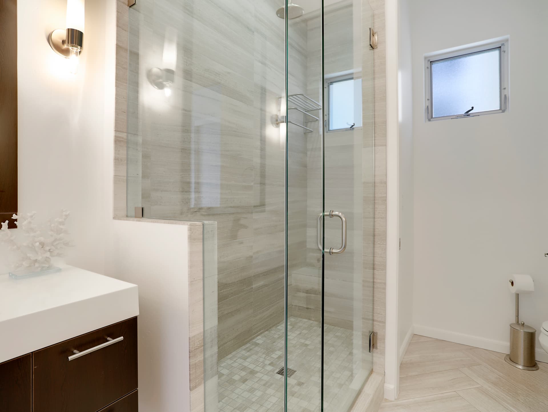 Haines Heaven House - Image 30