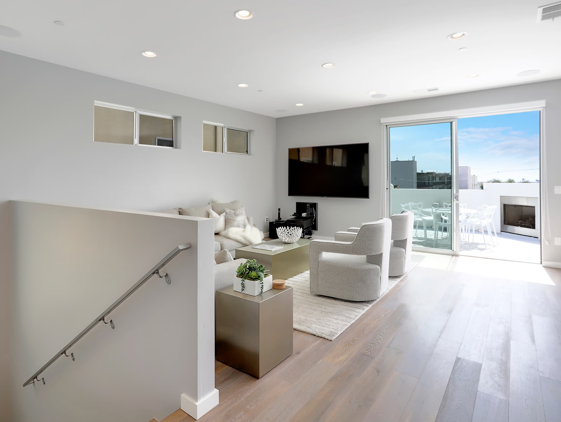 Haines Heaven House - Image 8