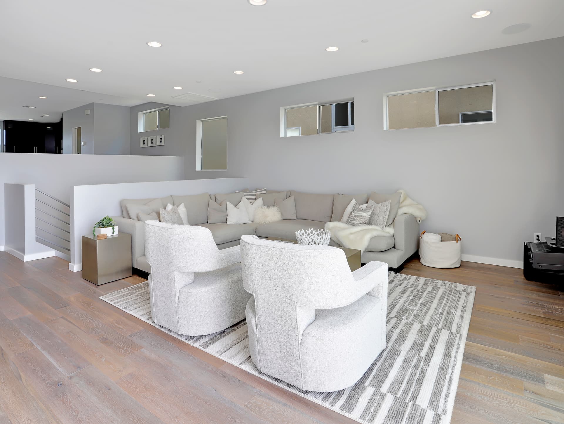 Haines Heaven House - Image 7