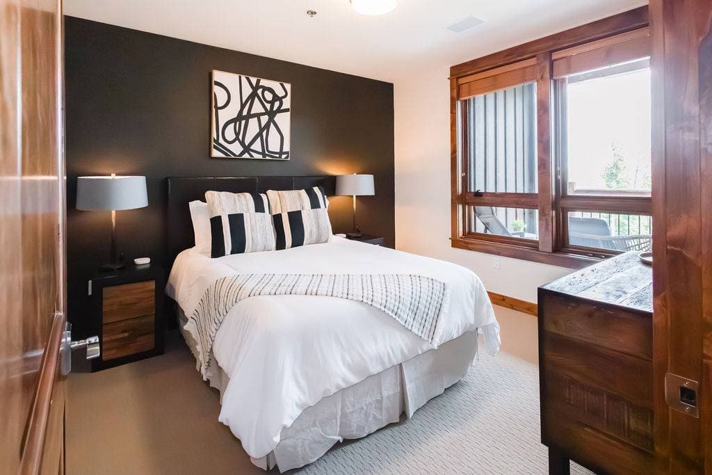 Seasons #607 - Image 29