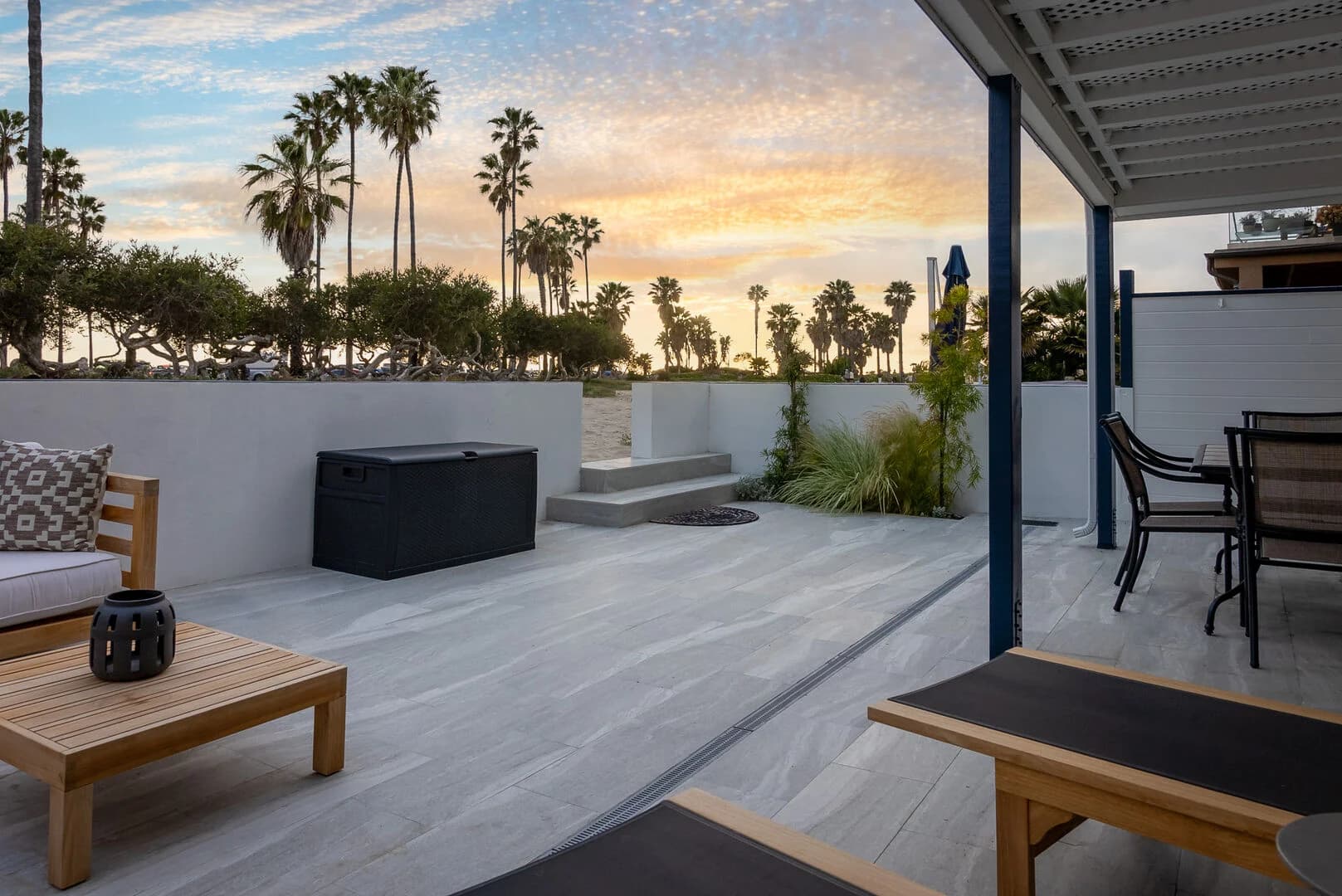 Seaside Serenity Haven - Image 3