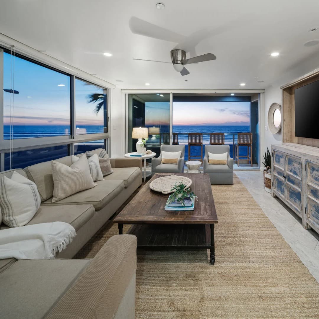Oceanfront Bliss Home - Image 1
