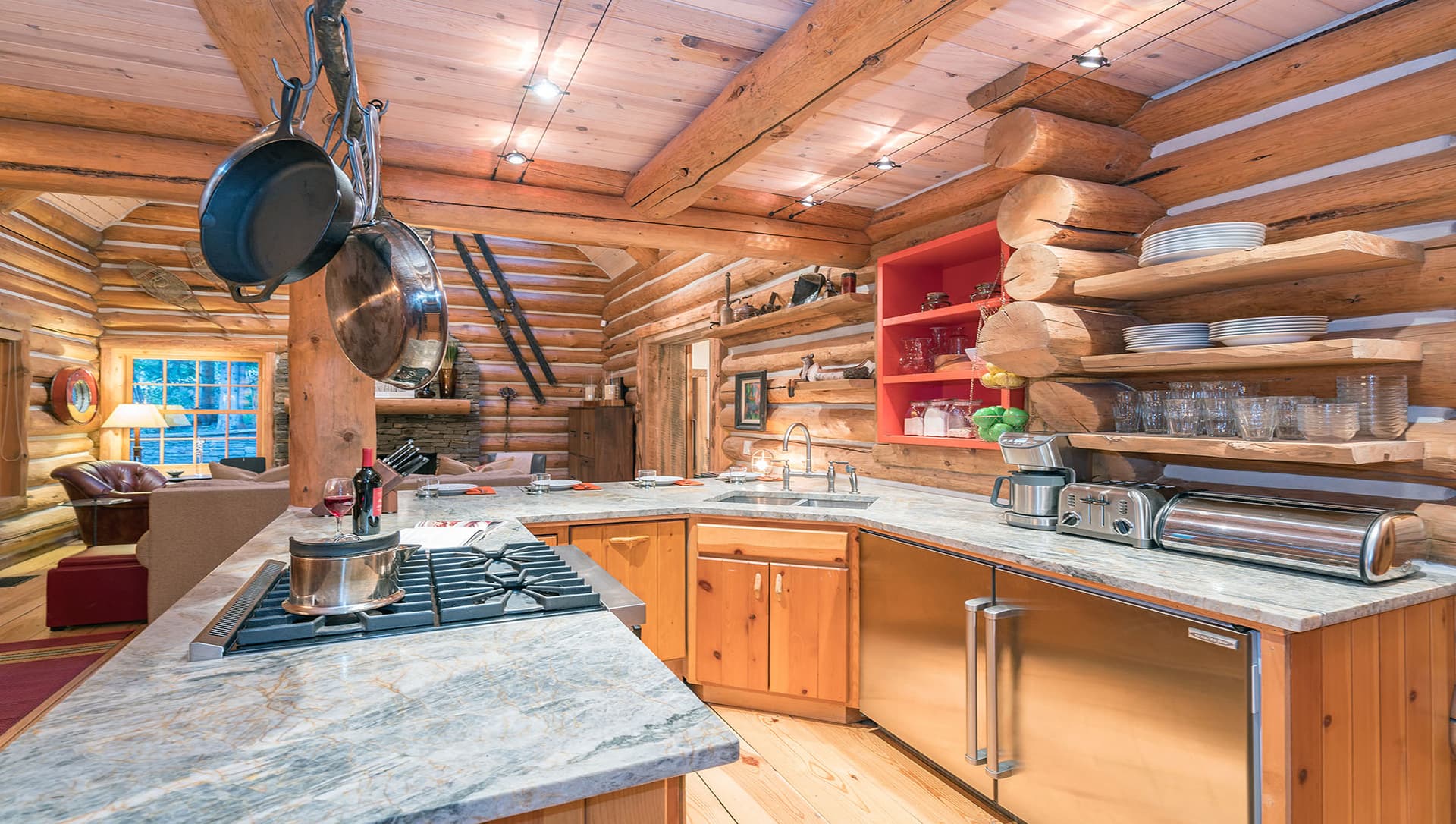 Yellow Brick Cabin - Image 5