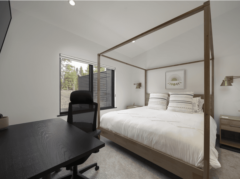 Whale's Tail Watch - Image 29