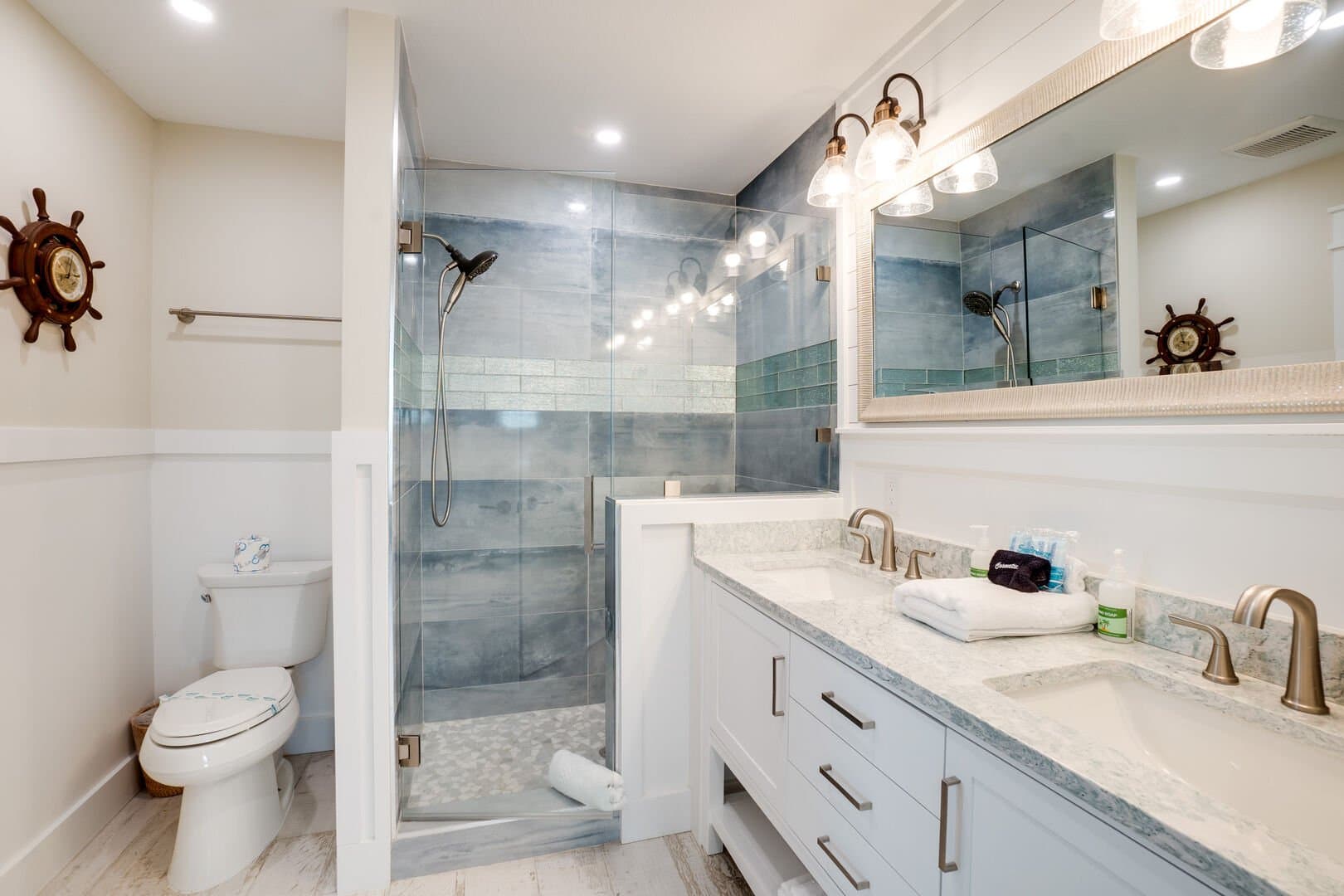 Come Sail A Bay - Image 14