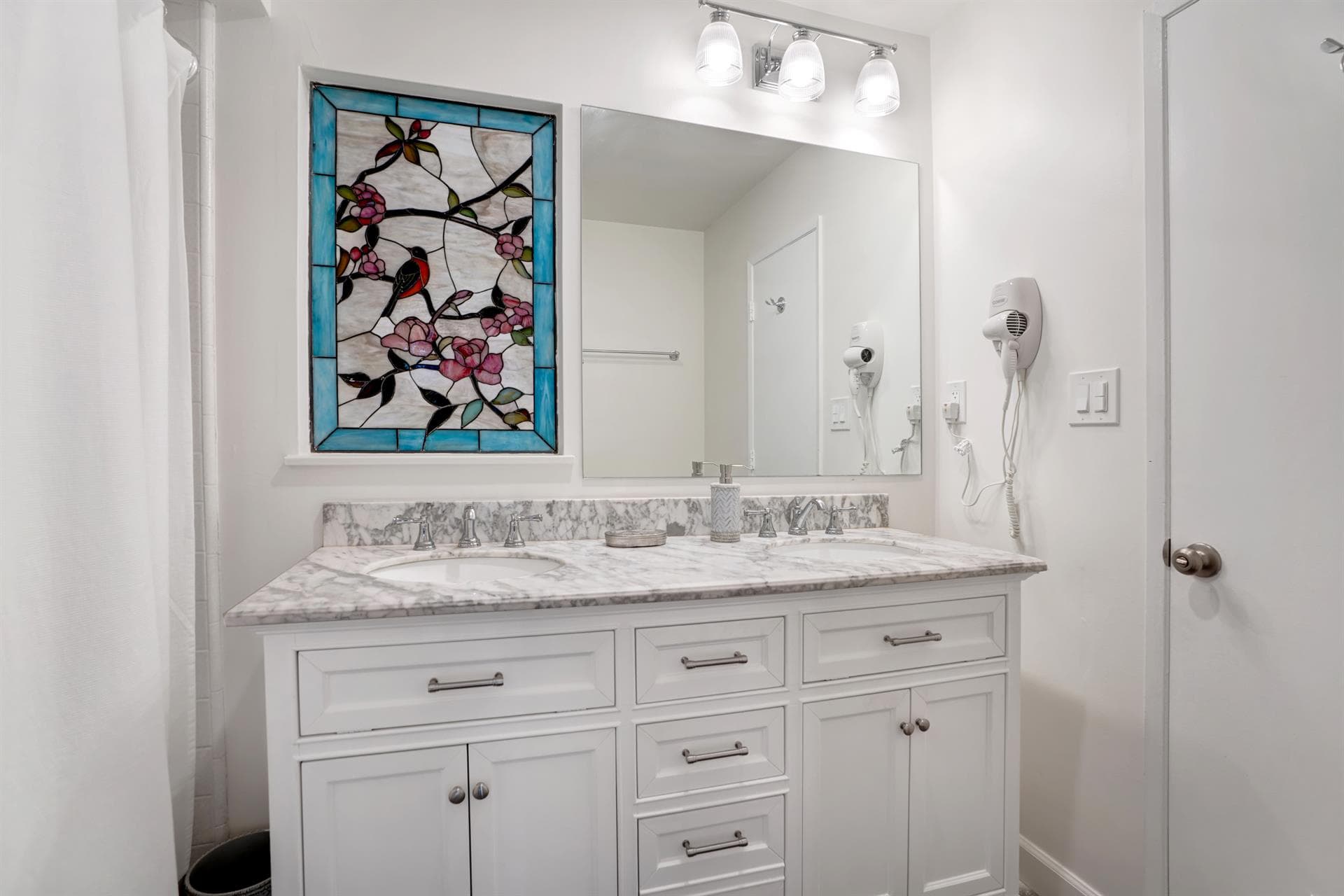 Marina Muse - Image 13