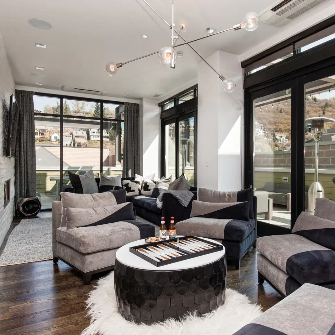 Parkite Penthouse - Image 1