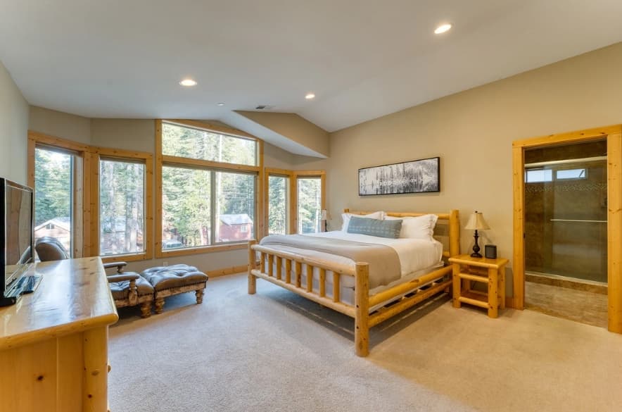 Washoe Chalet - Image 14