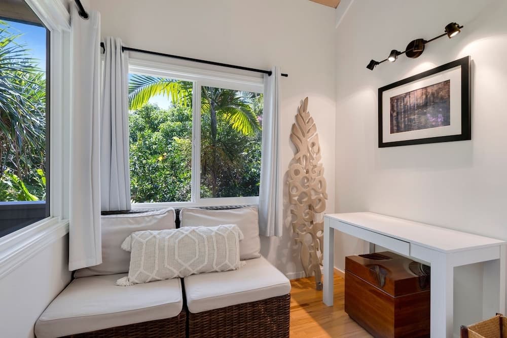 Hale Keoniana - Image 20