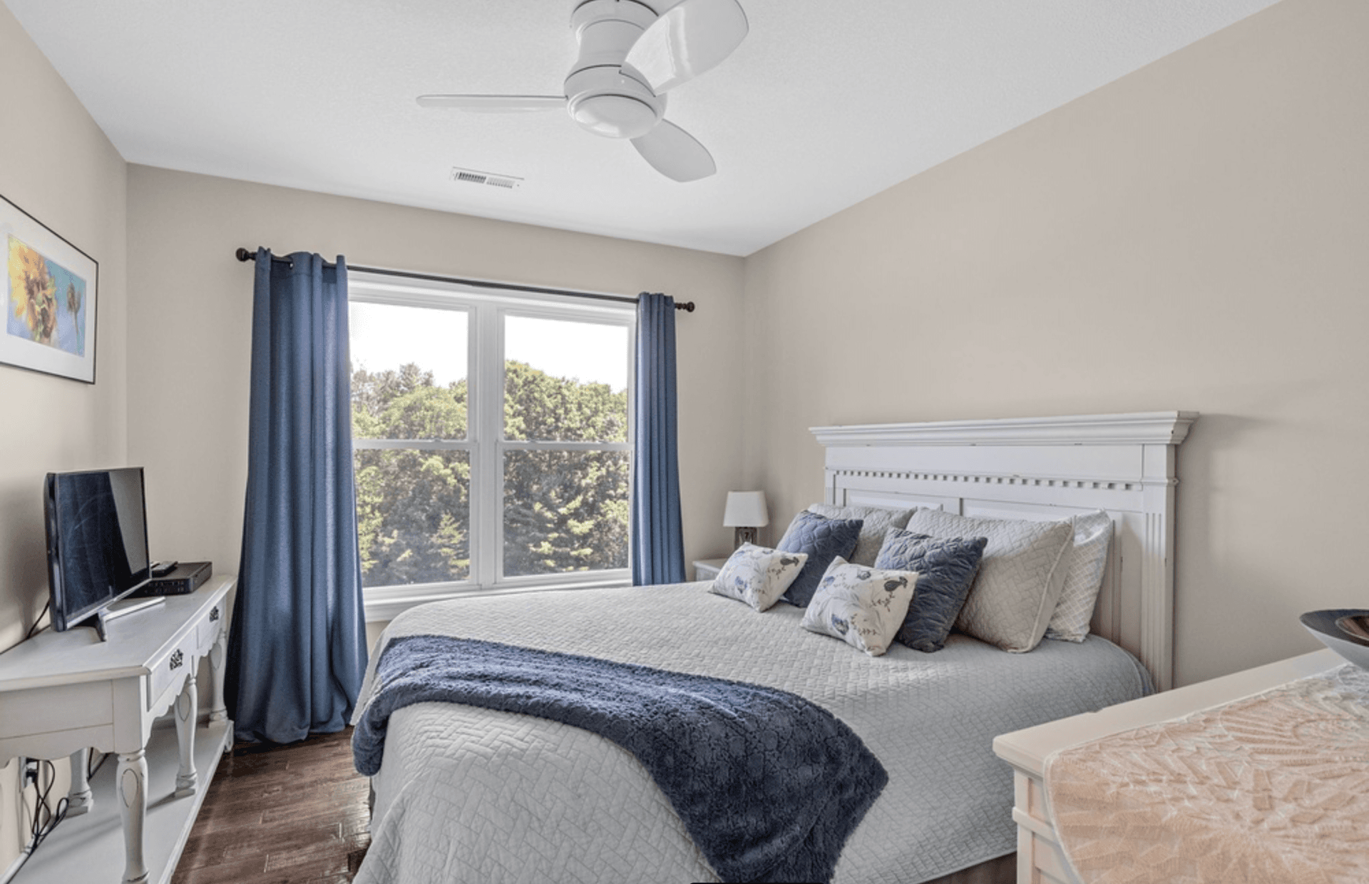 Halewood Farm Collection - Image 21