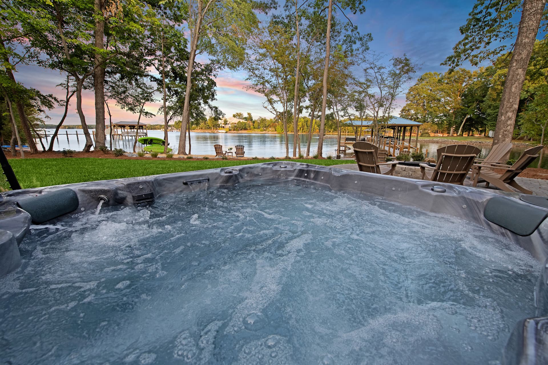 Hanesbee Escape - Image 2