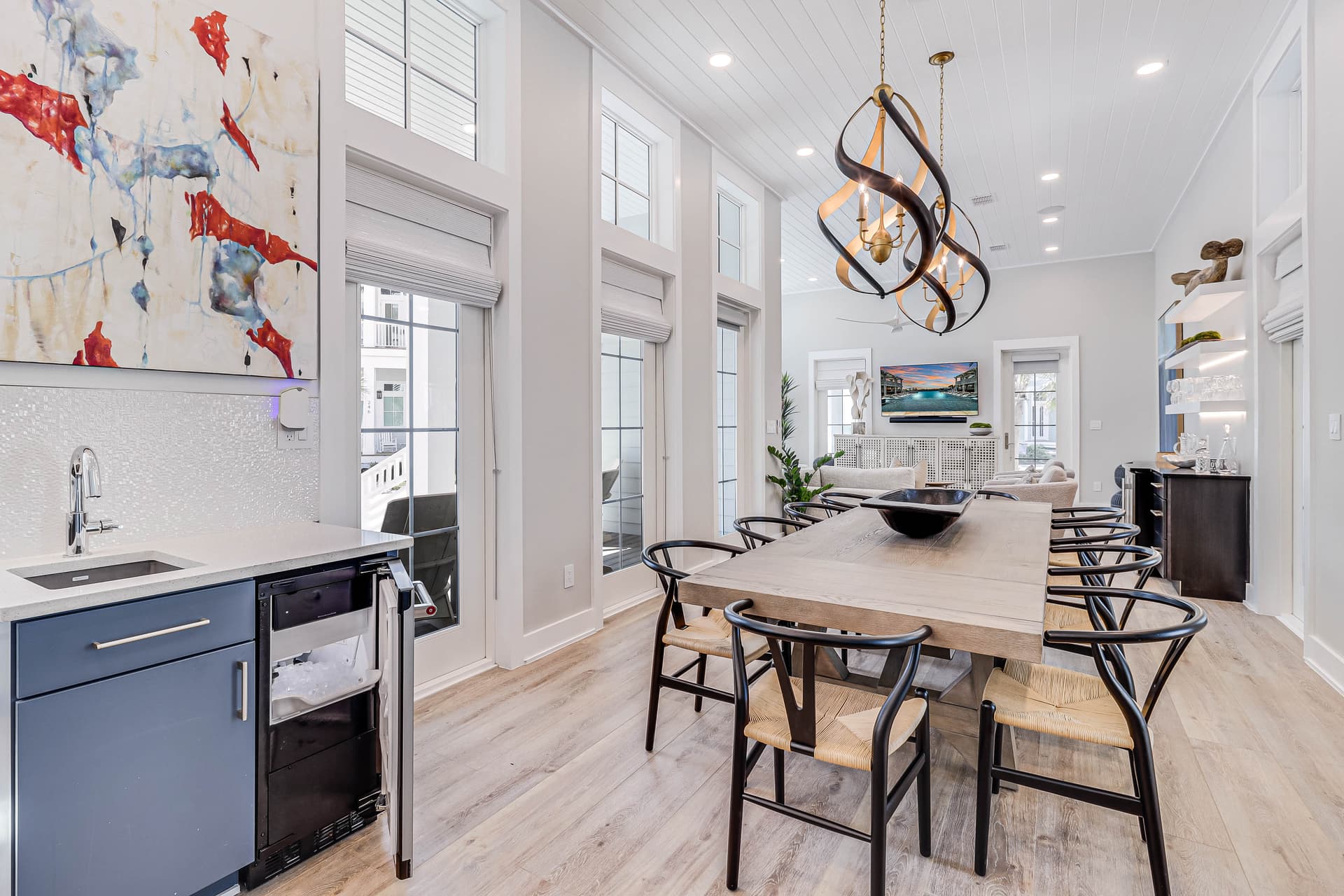 Happy Daze - Image 5