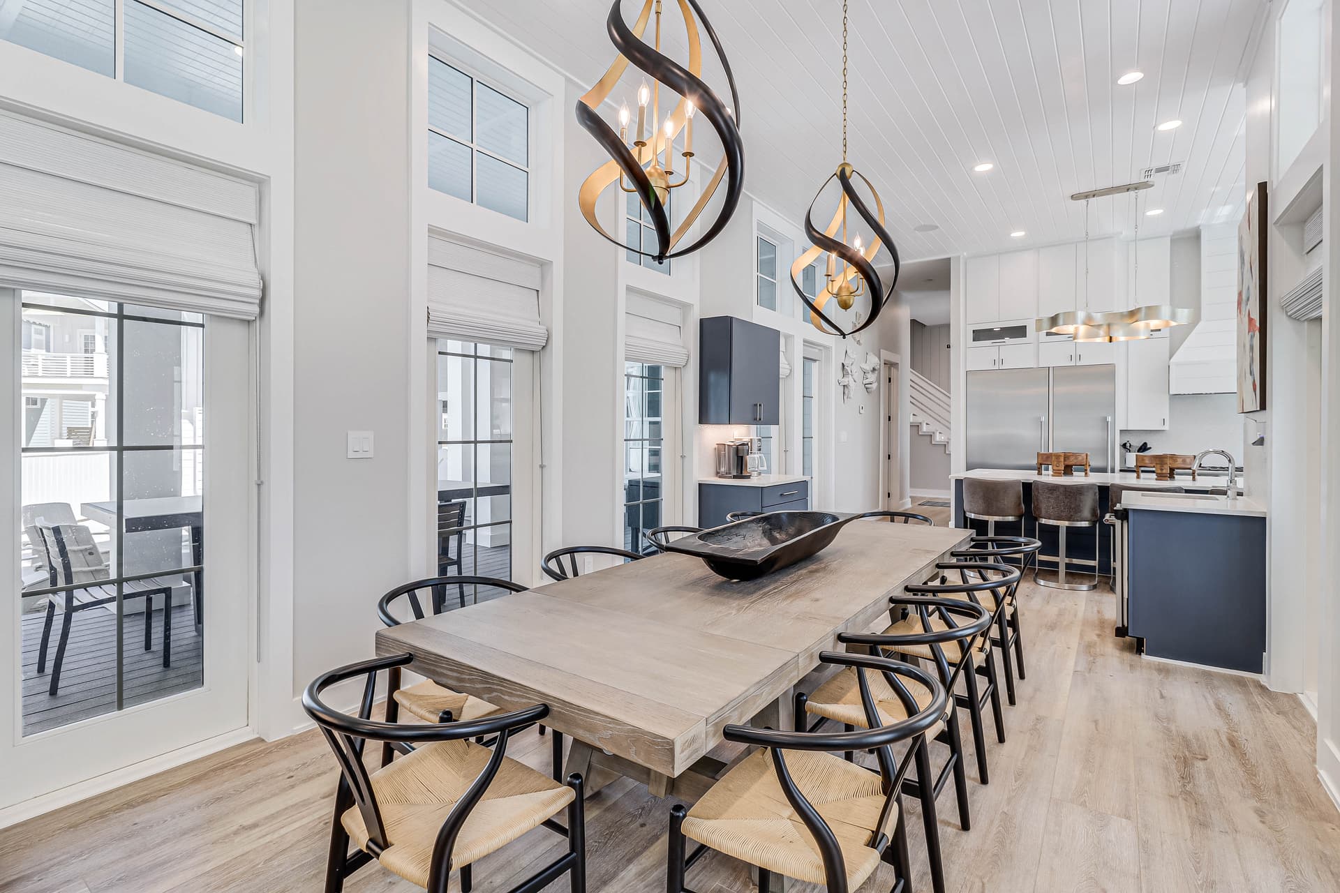 Happy Daze - Image 5