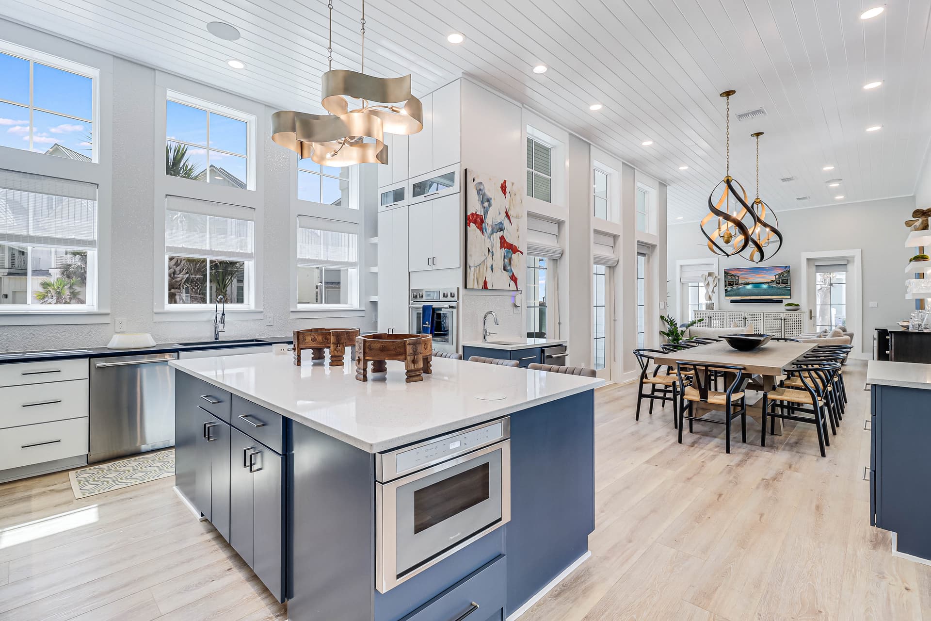 Happy Daze - Image 9