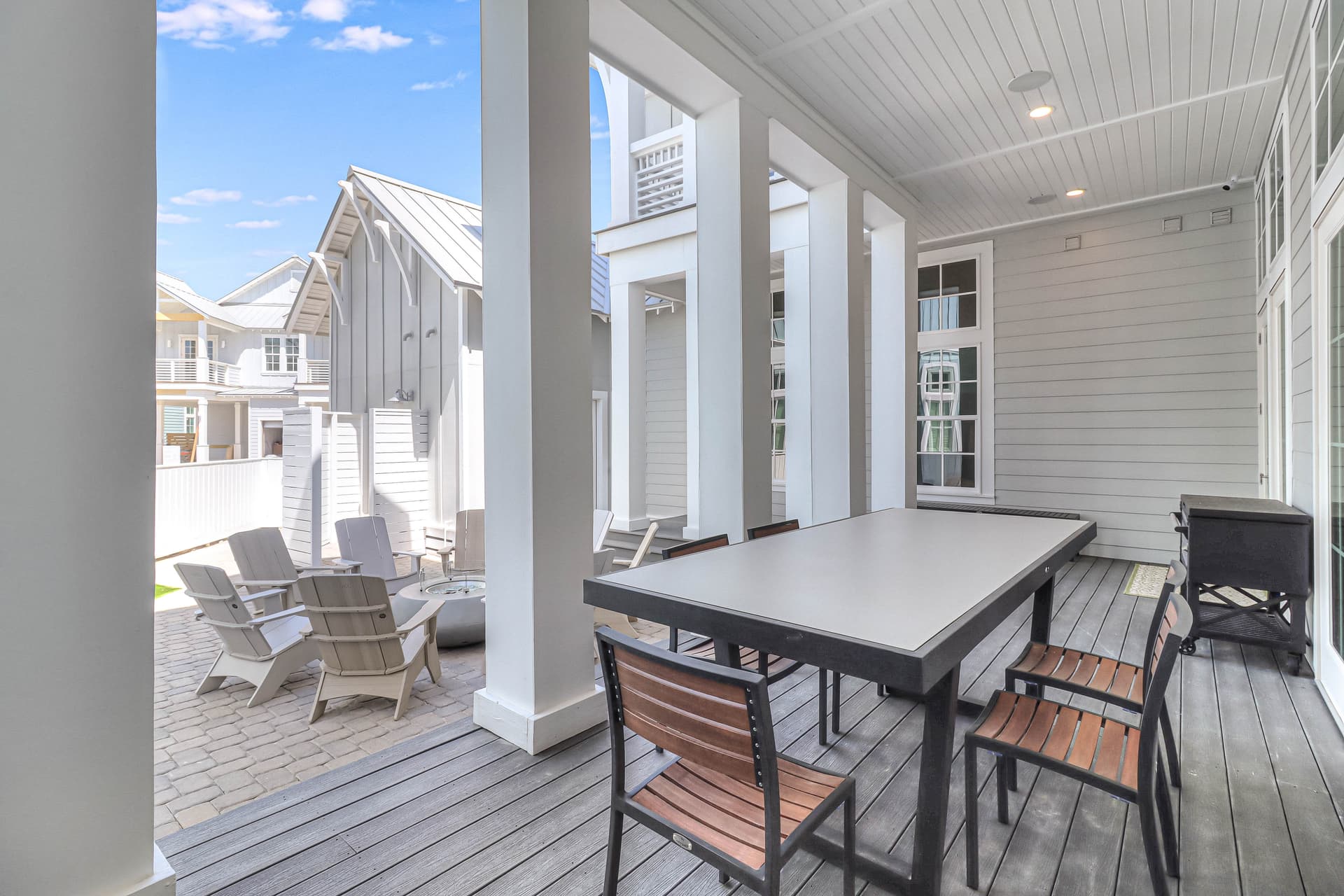 Happy Daze - Image 57