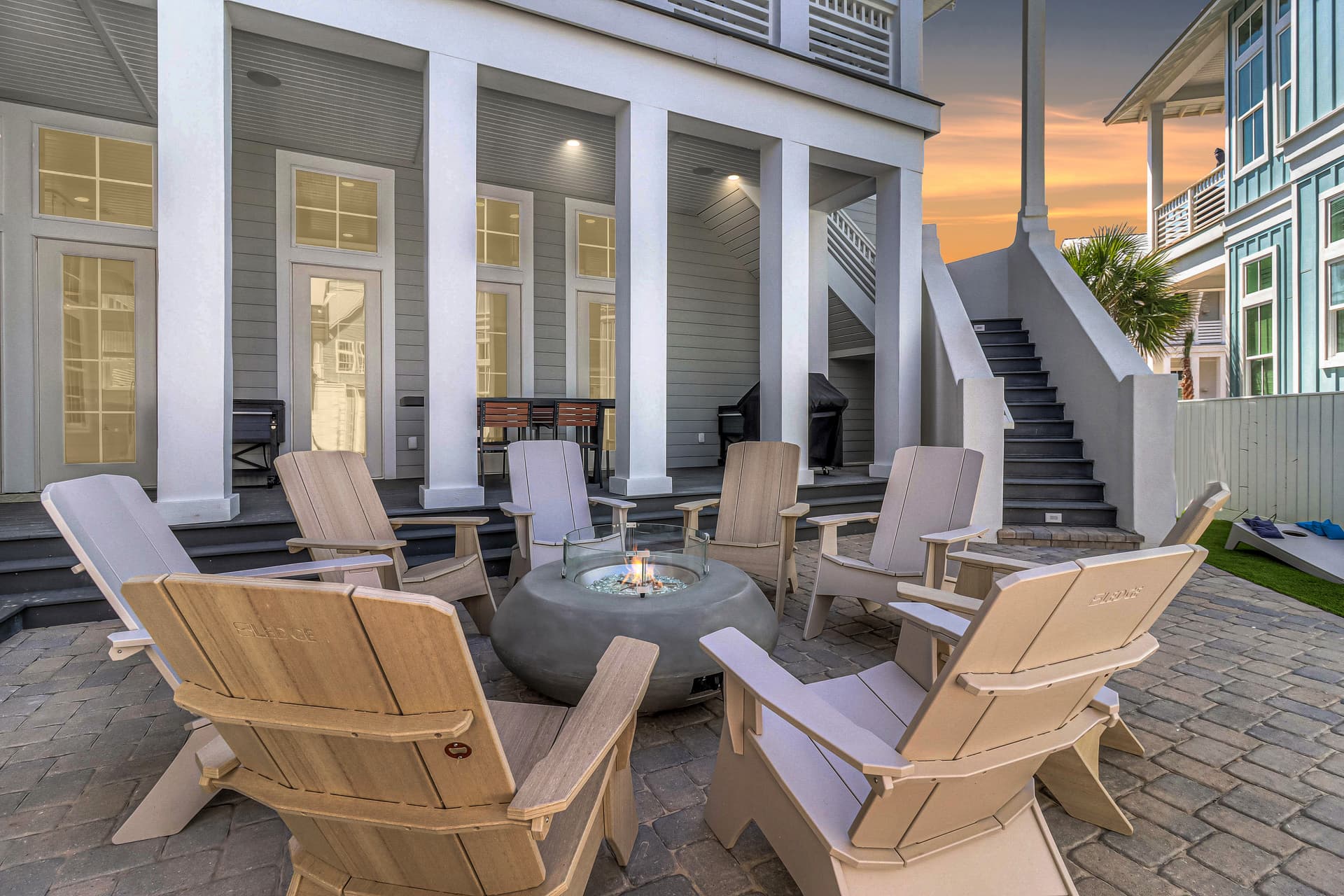 Happy Daze - Image 52