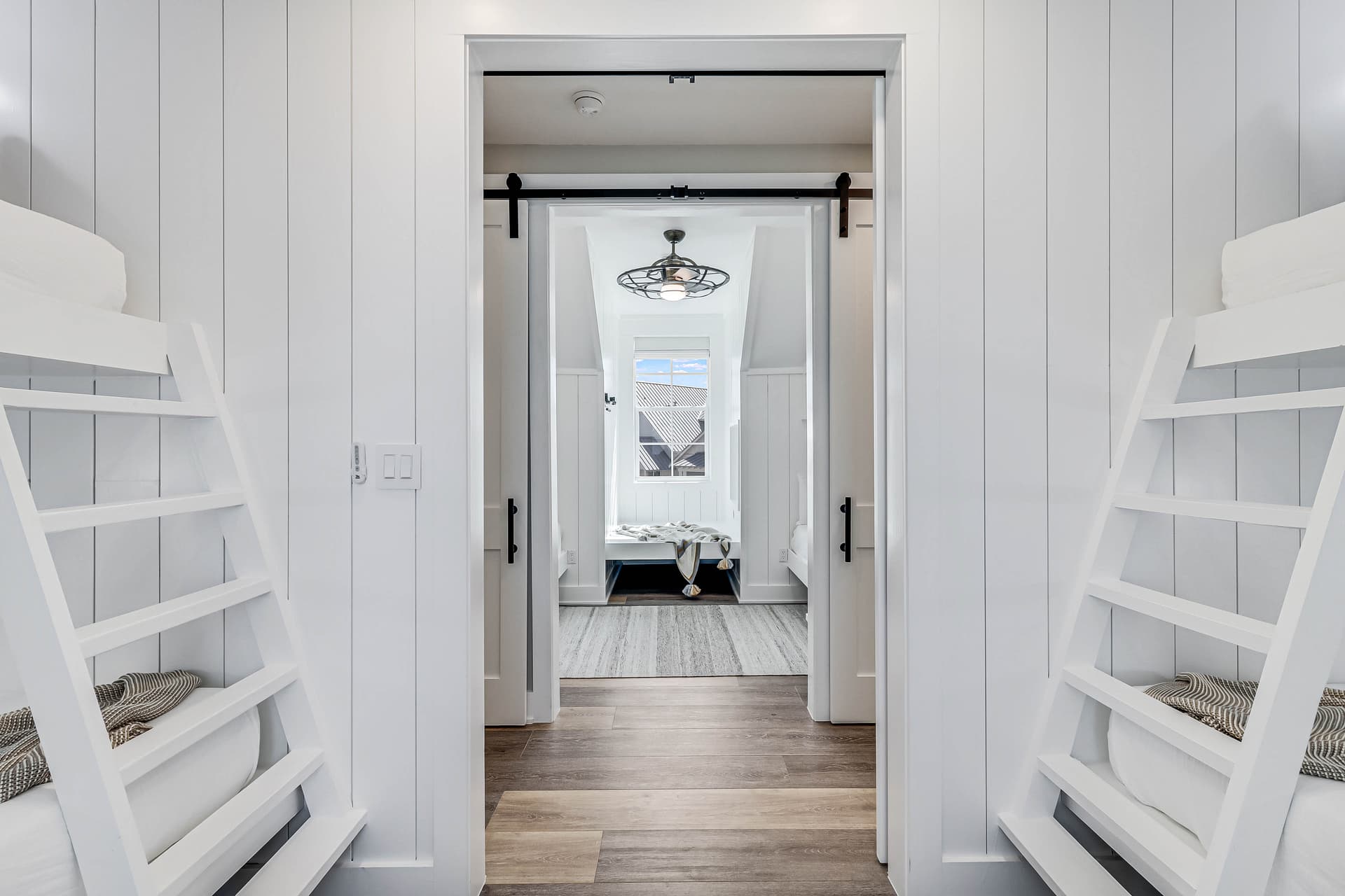 Happy Daze - Image 36