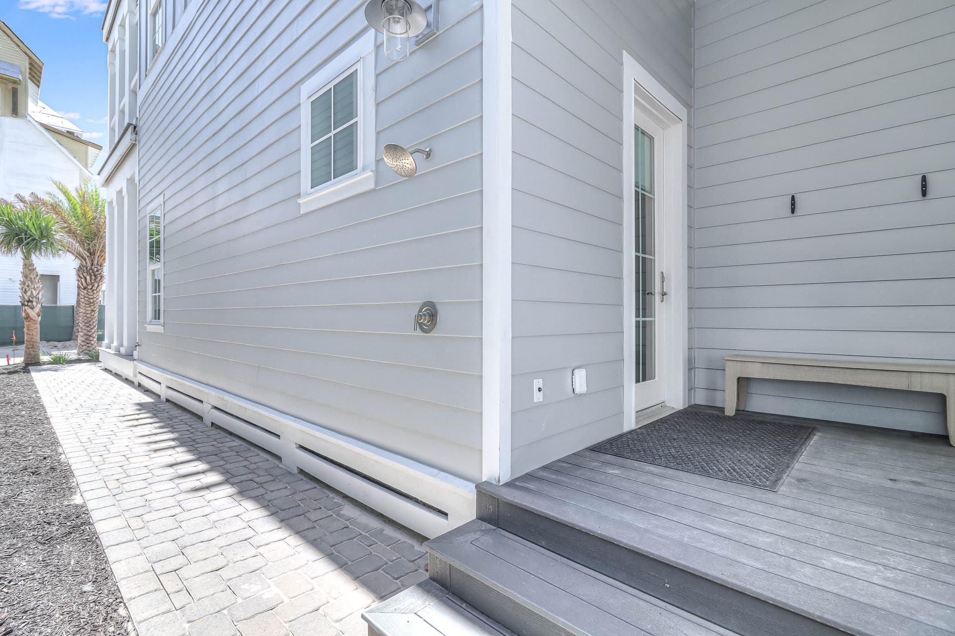 Happy Daze - Image 71