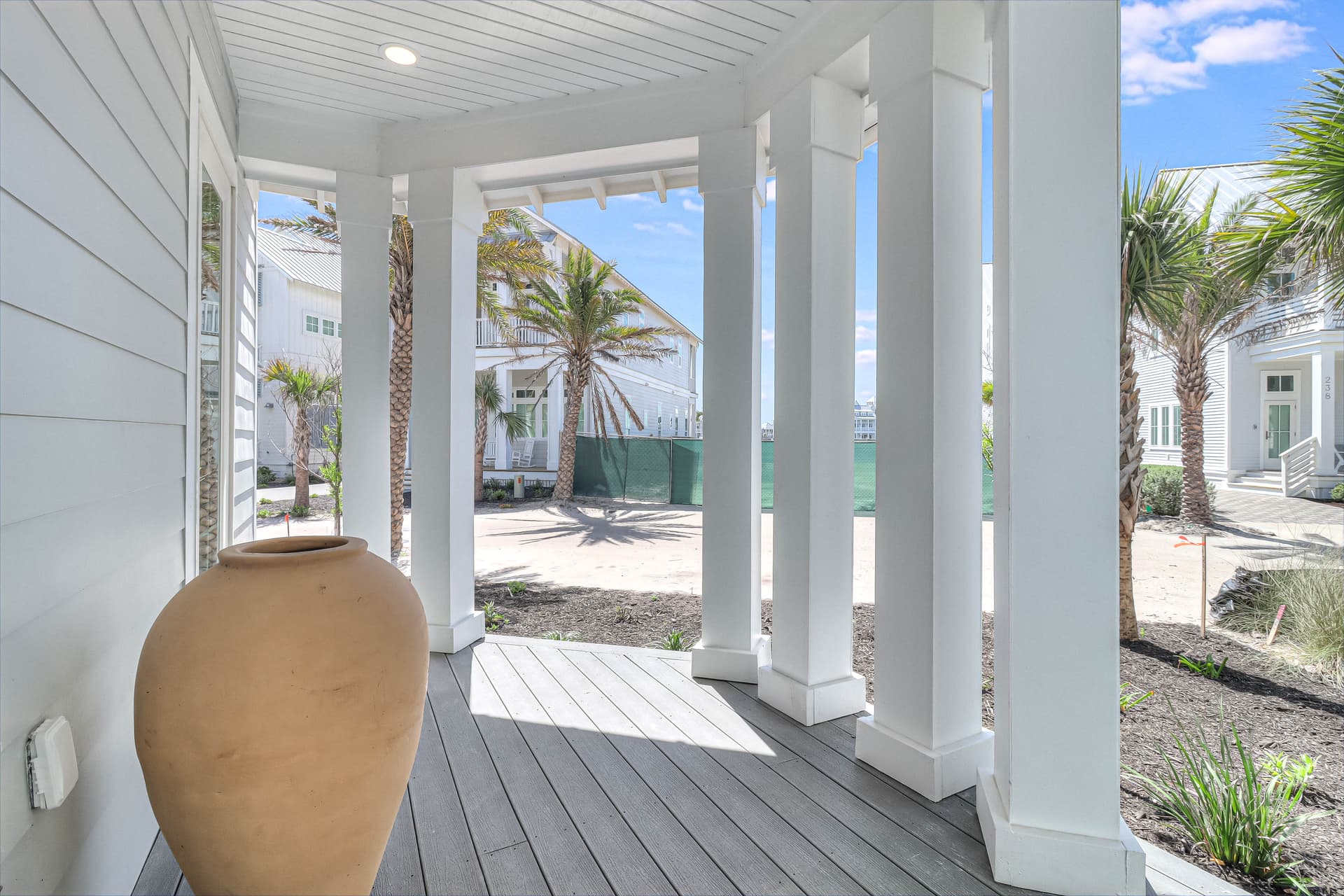 Happy Daze - Image 77